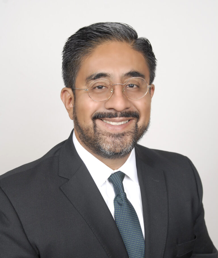 Foto de Dr. Salvador Elías Venegas Andraca